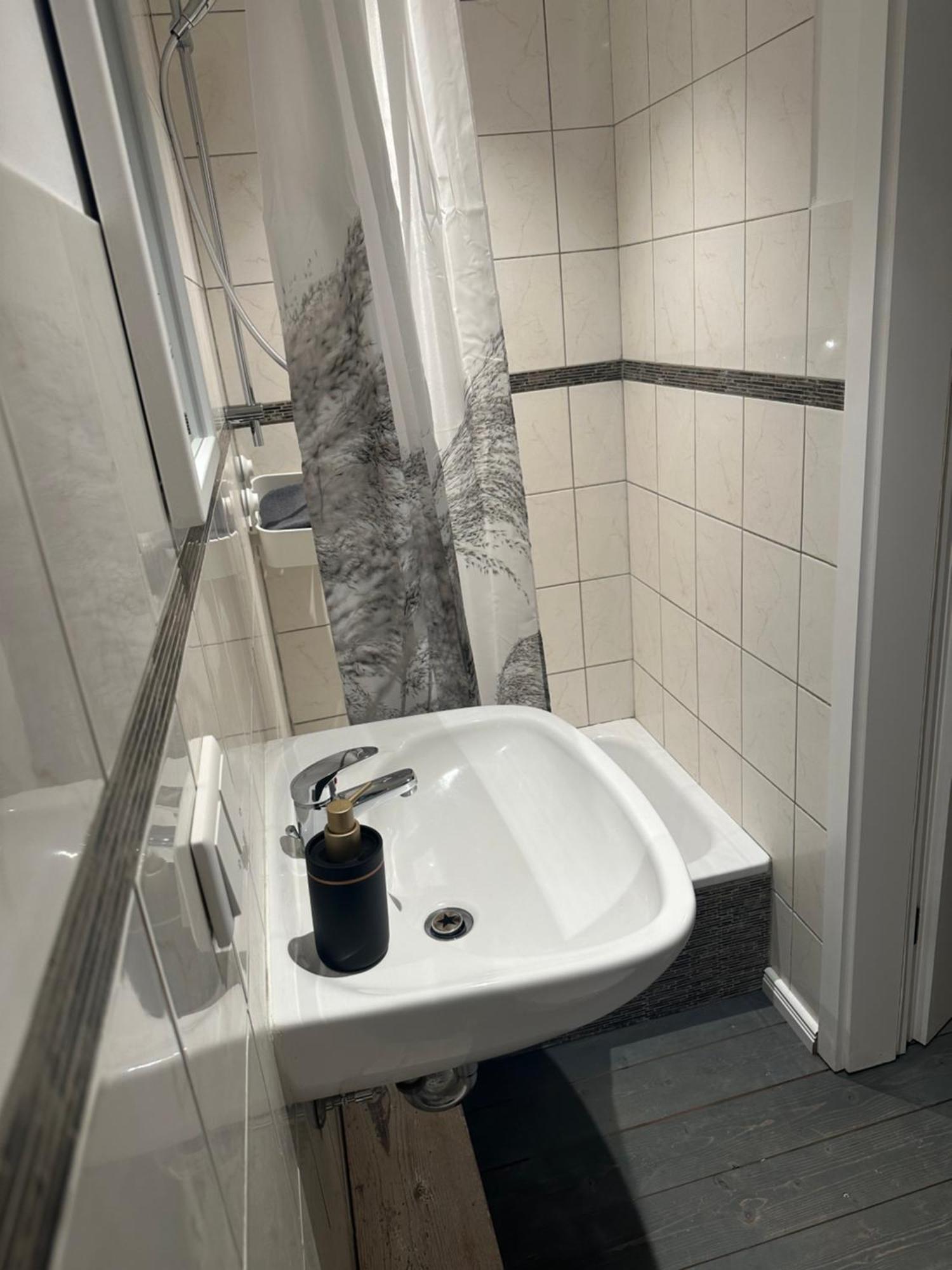 Appartement Urlaub Im Historischen Muellerhaus, Dachgiebel à Lübeck Extérieur photo