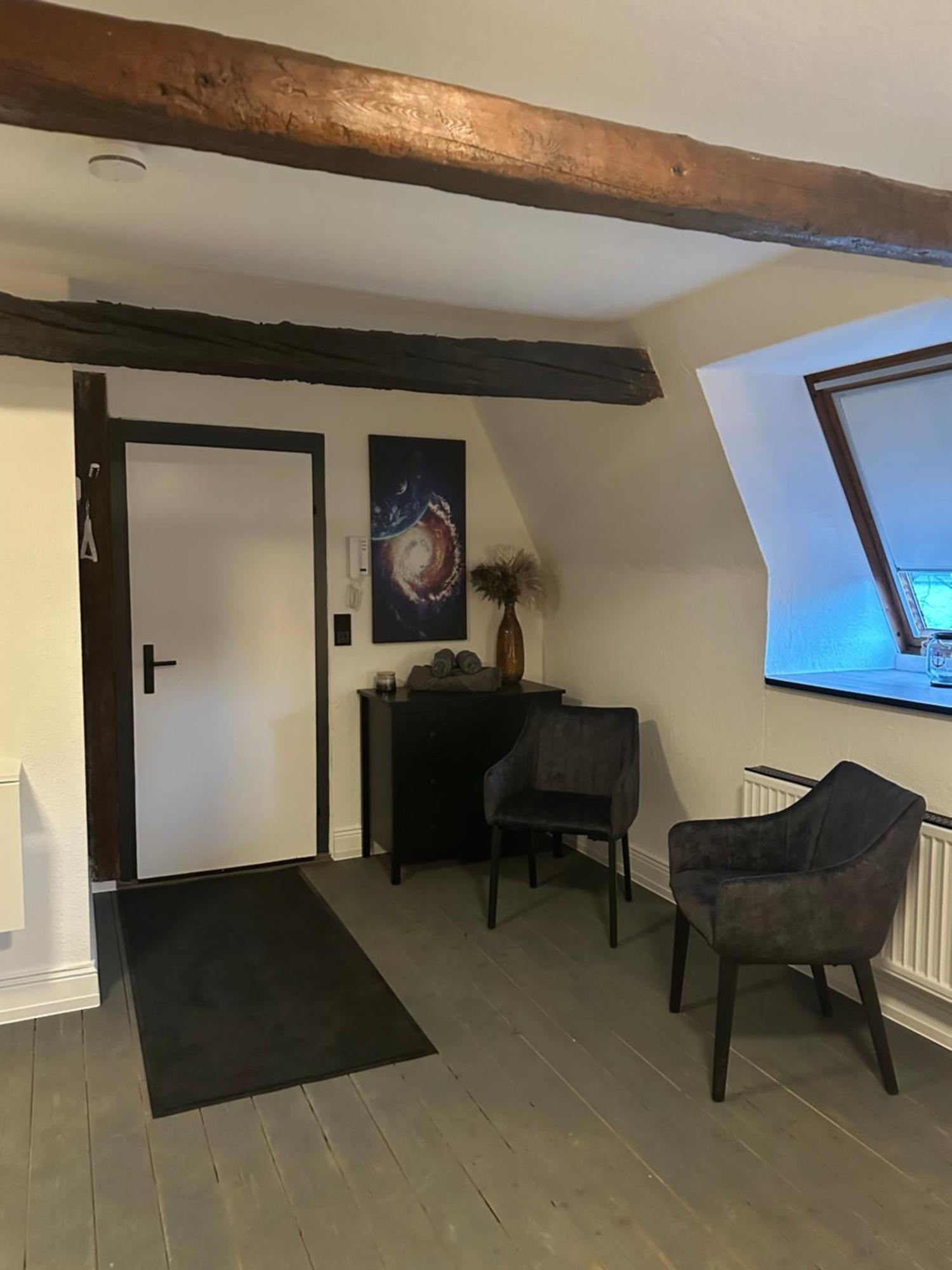 Appartement Urlaub Im Historischen Muellerhaus, Dachgiebel à Lübeck Extérieur photo